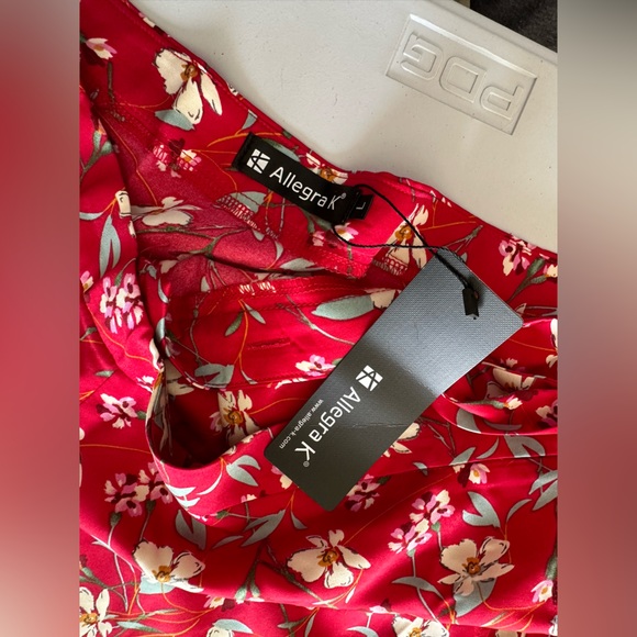 AllegraK Ref Floral Wrap Skirt - Picture 8 of 10
